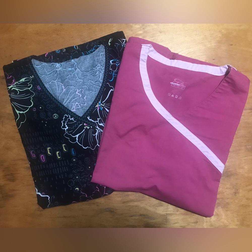 Scrip Tops Size M Bundle